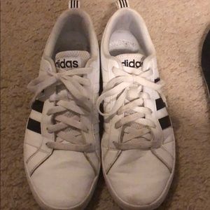 White adidas superstars